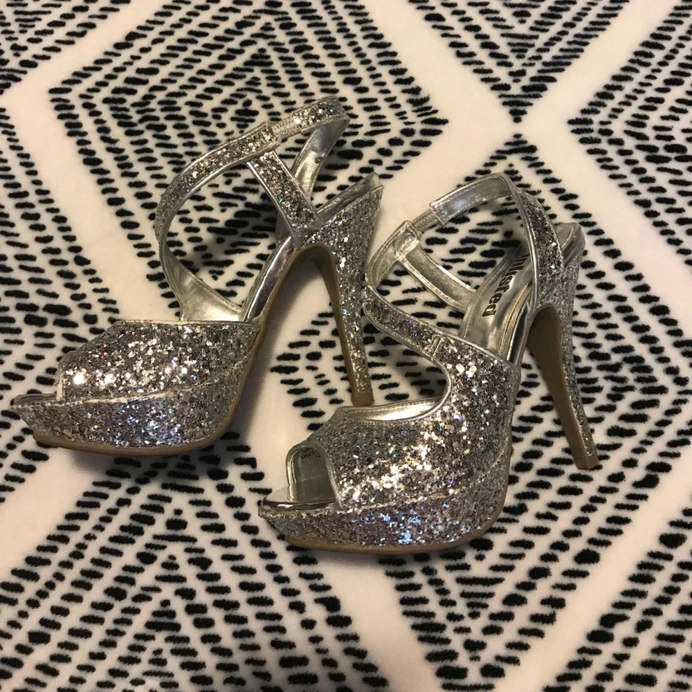 Silver sequin high heels!
